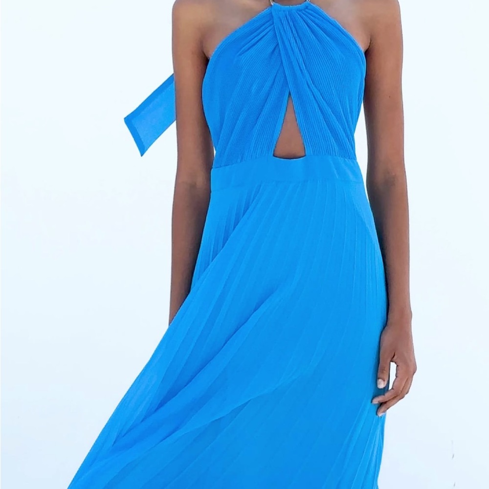 Zara Blue Halter Pleated Dress - Picture 2 of 6